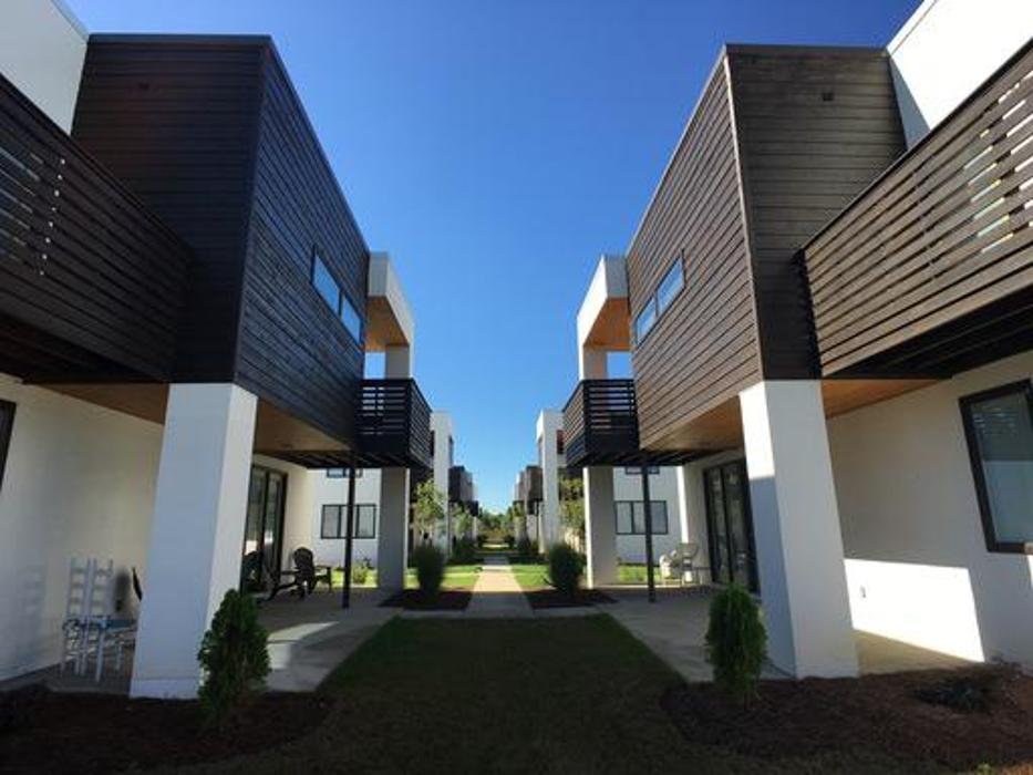 Slide of Advanced Roofing Solutions