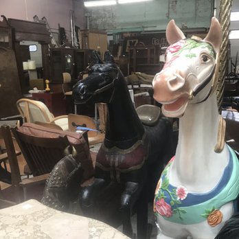 Direct Auction Galleries - Wooden horses - Antiques Near Me - Chicago, Illinois