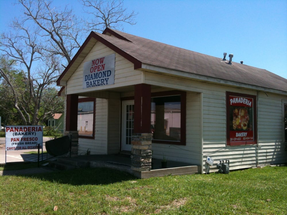 DIAMOND BAKERY Updated September 2024 18 Photos & 15 Reviews 2600