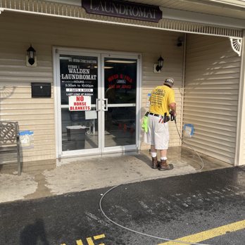 Dave's Window Cleaning - Window Washing Near Me Dave's Window Cleaning - Window Washing Near Me
