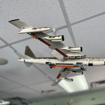Crosswinds Restaurant - Payson Airport - a model of a plane suspended from the ceiling - American Near Me - Payson, Arizona