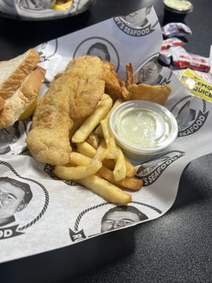 Rudy's Seafood by null