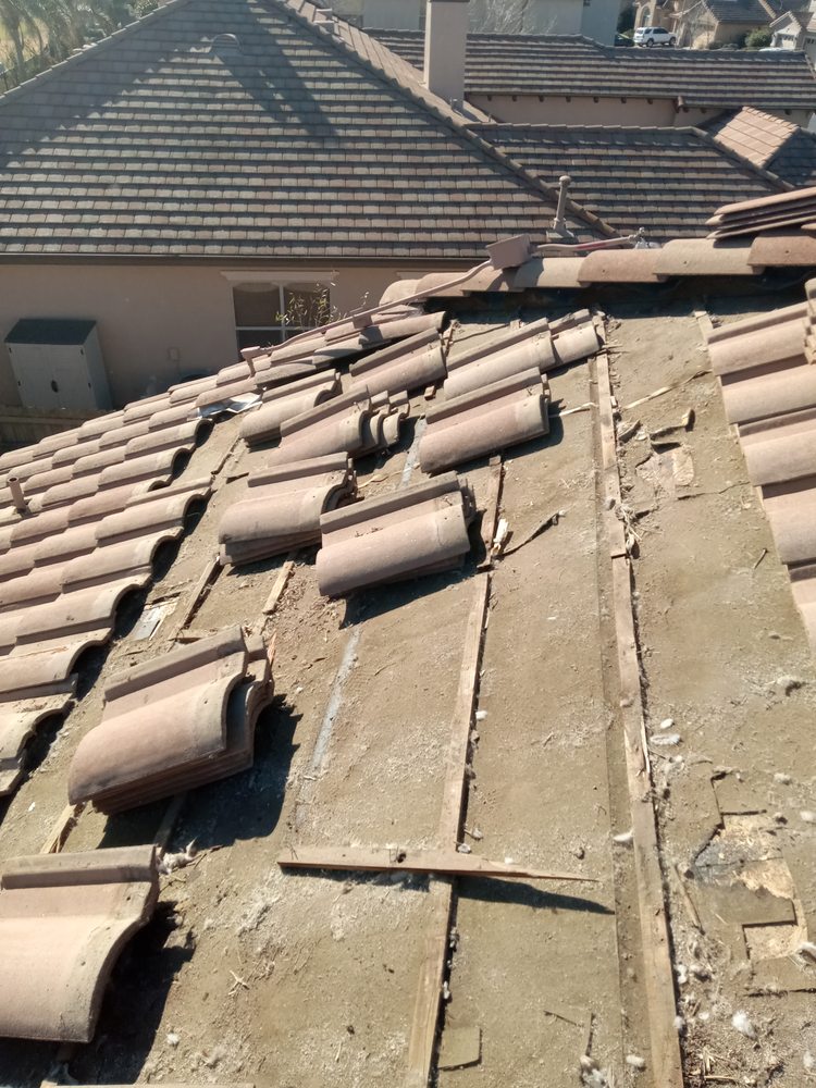 Slide of Galan Roofing