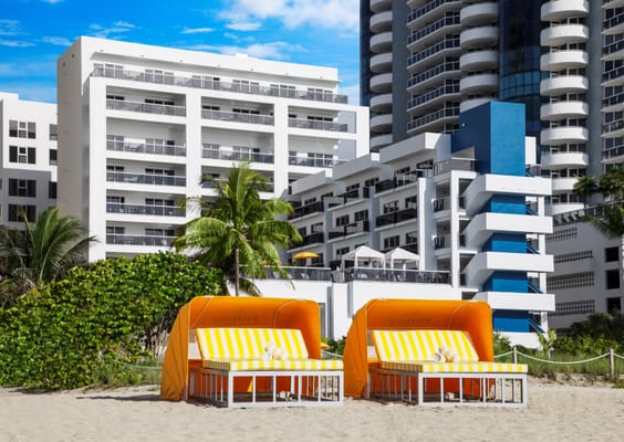 Hilton Cabana Miami Beach Resort by null