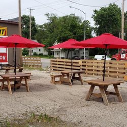 Low-N-Slow Midwest BBQ