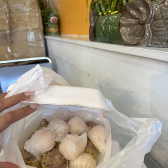 Big Dish Restaurant - Pork siomai and shrimp har gow - Barbeque Near Me - Oakland, California