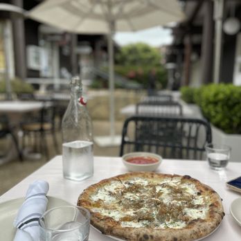 Bettina - Awesome game. Red sauce a side - best design - Pizza Near Me - Santa Barbara, California Bettina - Awesome game. Red sauce a side - best design - Pizza Near Me - Santa Barbara, California