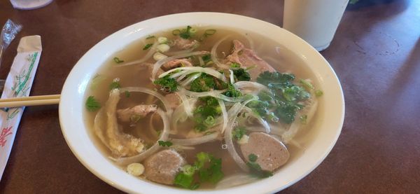 Pho Tau Bay by null