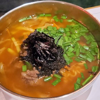 Žuti - L.A. Myeon - Korean Near Me - Buenos Aires, C