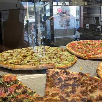 Oz Pizza - Pizza by the slices - Pizza Near Me - San Francisco, California