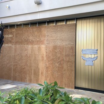 MCM Waikiki - Accessories Near Me - Honolulu, Hawaii