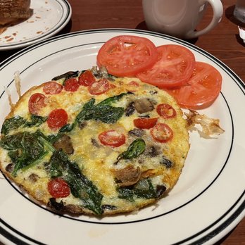 Mimi's Cafe - Veggie omelette with no cheese - Breakfast & Brunch Near Me - Columbus, Ohio