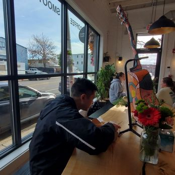 Cannonball Cafe - Long tables near the entrance - Cafes Near Me - Boston, Massachusetts