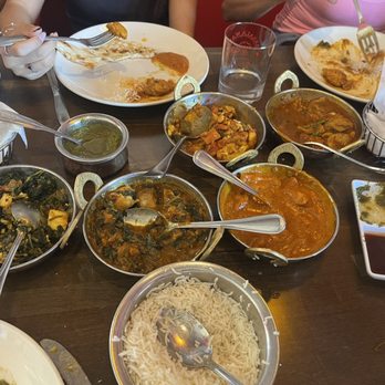 Masala Waves - 3 different kinds of curry - Indian Near Me - Huntington Beach, California