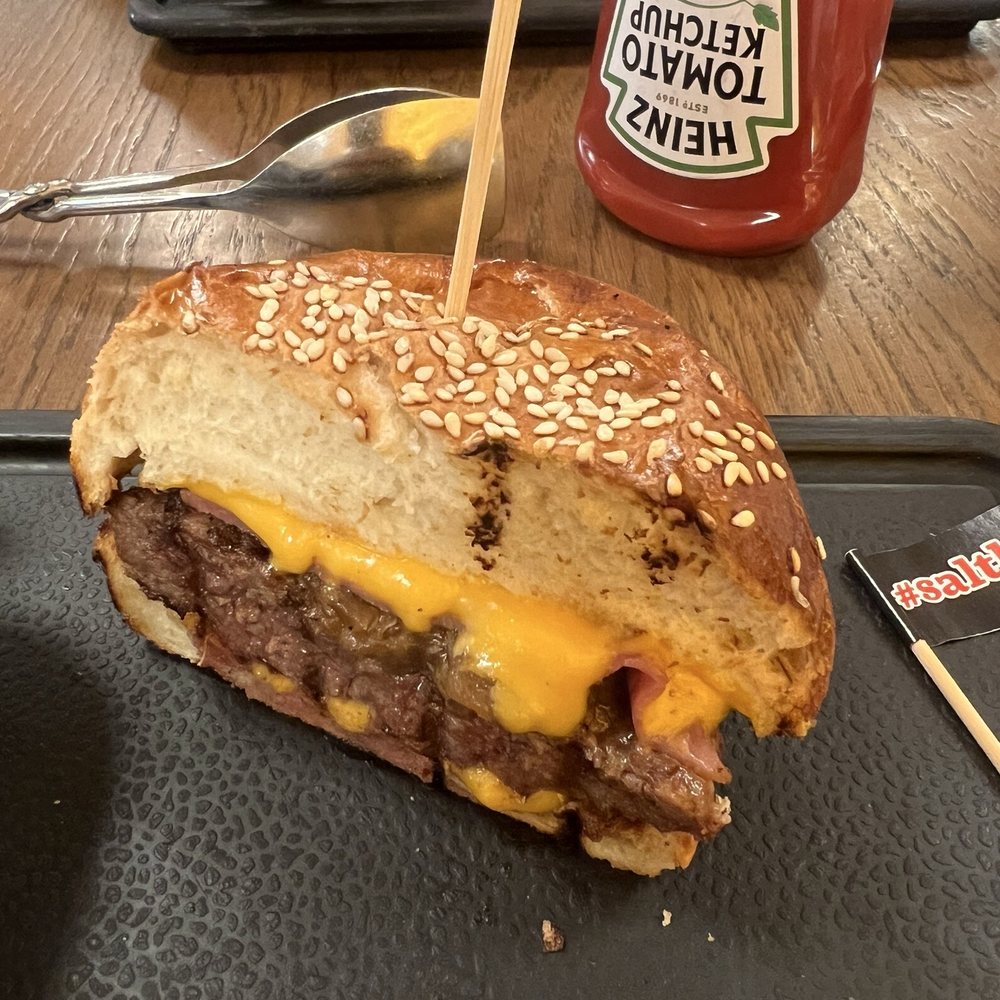 Nusr-Et Steakhouse - Burger 2nd part - Steakhouses Near Me - Istanbul, 34 Nusr-Et Steakhouse - Burger 2nd part - Steakhouses Near Me - Istanbul, 34