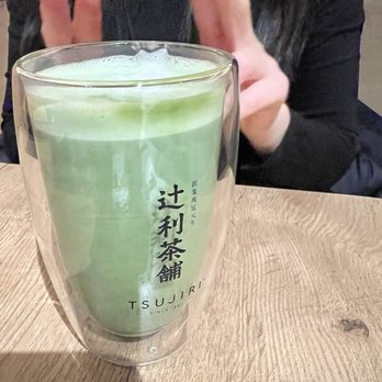 Tsujiri - Matcha Oat Milk Latte - Japanese Near Me - Montreal, Quebec