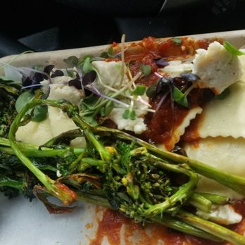 Harvest Beat - Ravioli with cashew cheese, smoked tomato sauce and broccolini - Vegetarian Near Me - Seattle, Washington