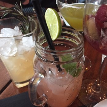 Broadstone Bar & Kitchen - New American Near Me - New York, New York