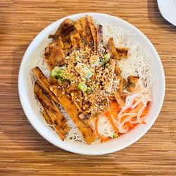 Tay-Ho - BUN-VERMICELLI NOODLE BOWL - GRILLED BARBECUE CHICKEN