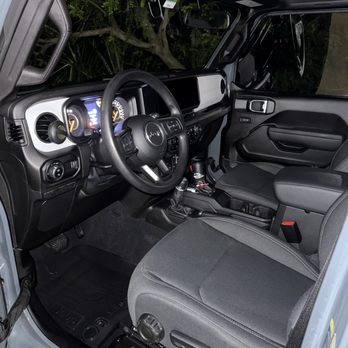 Davo Deluxe Details - Auto Detailing Near Me - Oak Creek, Wisconsin Davo Deluxe Details - Auto Detailing Near Me - Oak Creek, Wisconsin