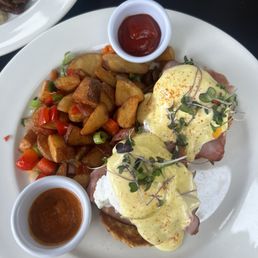 House Benedict House Benedict