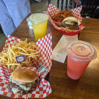 Spread Please - Classic burger and also hickory burger - Burgers Near Me - El Segundo, California Spread Please - Classic burger and also hickory burger - Burgers Near Me - El Segundo, California