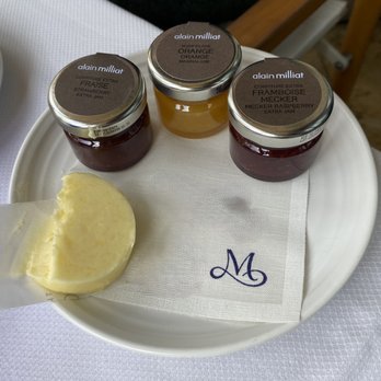 The Terrace - Out-of-this-world butter. I rarely touch ordinary butter, but this one was the chef's kiss. - New American Near Me - Beverly Hills, California