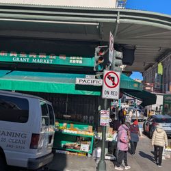 Grant Market