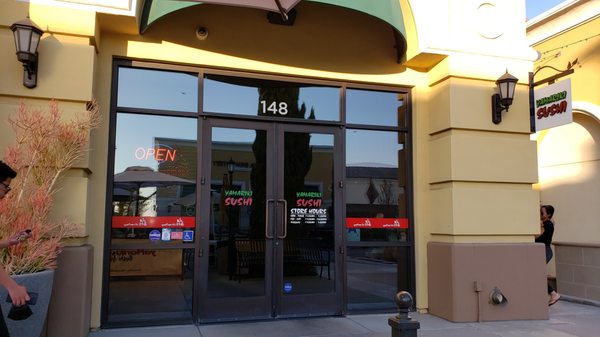 Yamariki Sushi by null