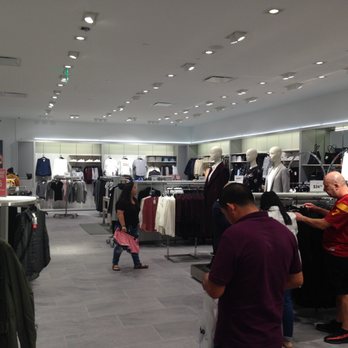 H&M - Inside - Men's Clothing Near Me - Burbank, California