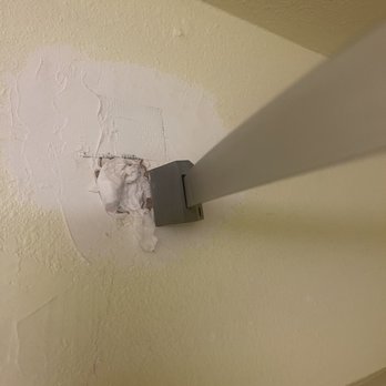 Days Inn by Wyndham Wrightstown McGuire AFB/Bordentown - Toilet paper in hole. The bar is the shower rod. - Hotels Near Me - Wrightstown, New Jersey