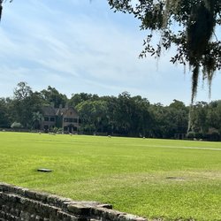 Pineapple Tour Group - Middleton Place at Pineapple Tour