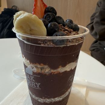 Oakberry Acai - Acai Bowls Near Me - Hallandale Beach, Florida