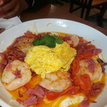 State Street Cafe - Shrimp and grits plate - Salad Near Me - North Haven, Connecticut State Street Cafe - Shrimp and grits plate - Salad Near Me - North Haven, Connecticut
