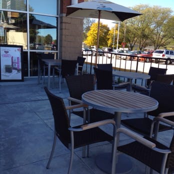 Caribou Coffee - Coffee & Tea Near Me - Cedar Falls, Iowa