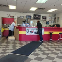 Sam's Garage - Inside the main entrance!