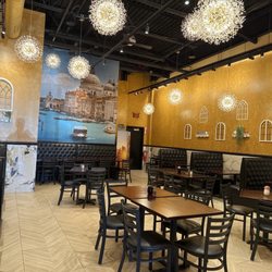Carlo's  Cucina Restaurant