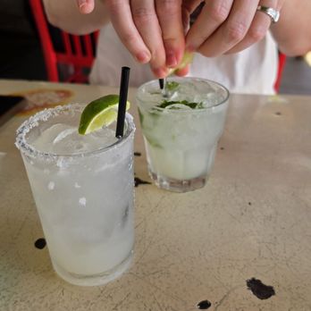 Güero's Taco Bar - Drinks on the sidewalk of South Congress - Mexican Near Me - Austin, Texas Güero's Taco Bar - Drinks on the sidewalk of South Congress - Mexican Near Me - Austin, Texas