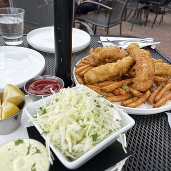 Off The Hook - seafood platter for 2 - Gluten-Free Near Me - Nanaimo, British Columbia Off The Hook - seafood platter for 2 - Gluten-Free Near Me - Nanaimo, British Columbia