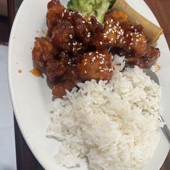 ChopstiX Chinese Cuisine - Sesame chicken lunch special - Chinese Near Me - Albuquerque, New Mexico ChopstiX Chinese Cuisine - Sesame chicken lunch special - Chinese Near Me - Albuquerque, New Mexico