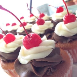 Cakes And Cones Ice Cream And Bakery