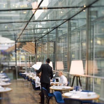 Plateau Restaurant - Plateau Bar & Grill - Bars Near Me - London, XGL Plateau Restaurant - Plateau Bar & Grill - Bars Near Me - London, XGL