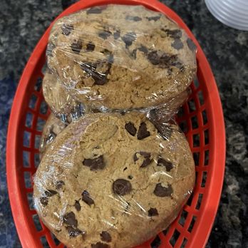 Foster's Grille - Homemade chocolate chip cookies.. so warm and gooey! - Burgers Near Me - Alexandria, Virginia