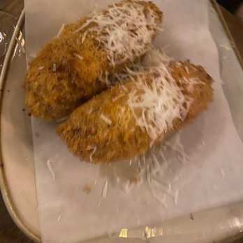 Botte Bar - Rice balls were amazing - Cocktail Bars Near Me - Astoria, New York Botte Bar - Rice balls were amazing - Cocktail Bars Near Me - Astoria, New York