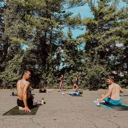 Flow Yoga Studio - Outdoor morning yoga