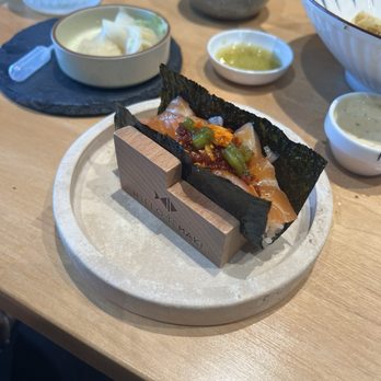 Hello Temaki - Sushi Bars Near Me - Elk Grove, California