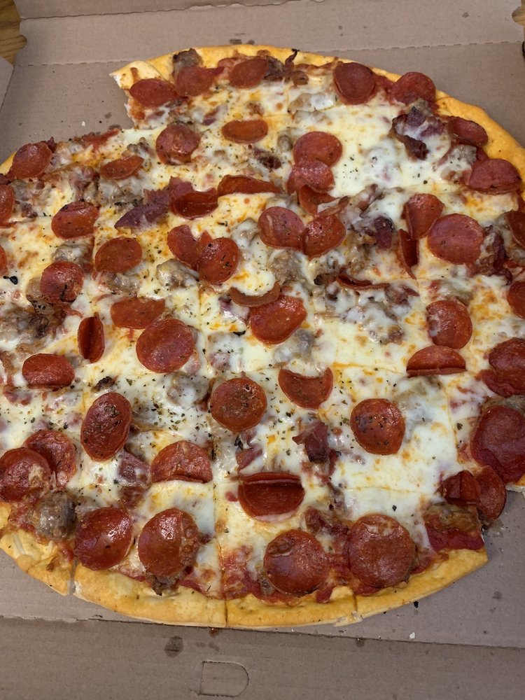 PAUL’S PIZZA & HOT DOGS Updated May 2024 57 Photos & 218 Reviews