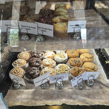 Deja' Brew Coffee & Bakery - Coffee & Tea Near Me - New Oxford, Pennsylvania