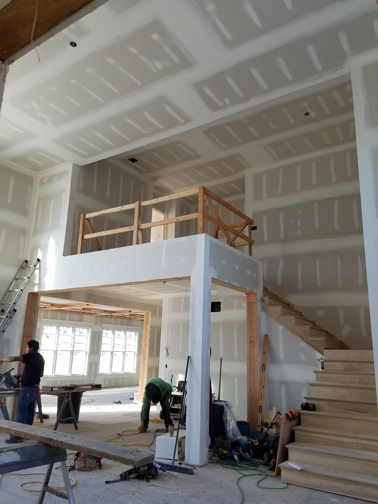 PAINT THE HAMPTONS Updated August 2024 19 Photos Riverhead, New