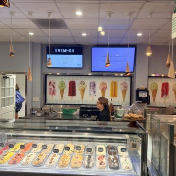 Hotel del Coronado, Curio Collection by Hilton - Gelato and sweet treats - Coronado, CA